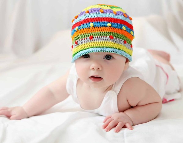 Bonnet personnalisé bébé : créez le vôtre !